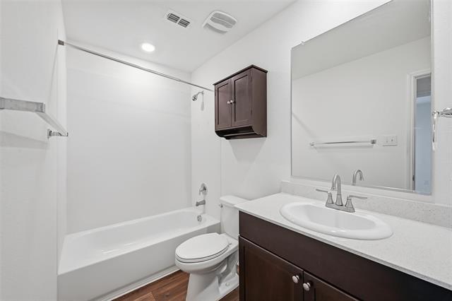 Building Photo - 1527 Deerchase Dr