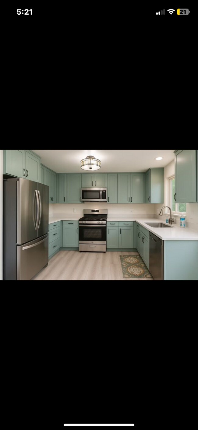 Building Photo - 2046 Shadow Grove Way