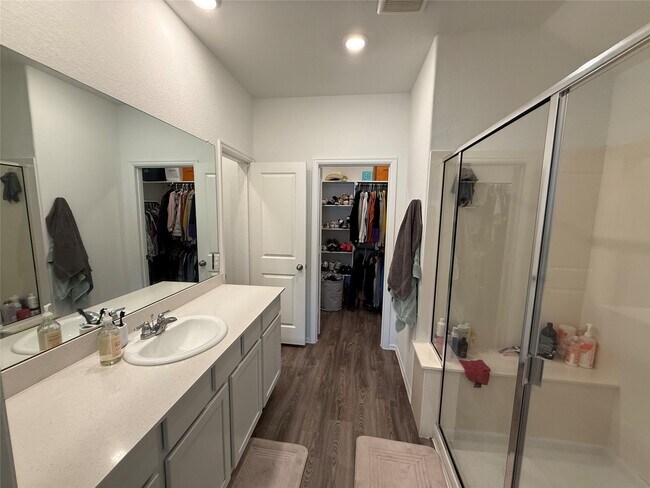 Building Photo - 2830 Paradise Rdg Wy