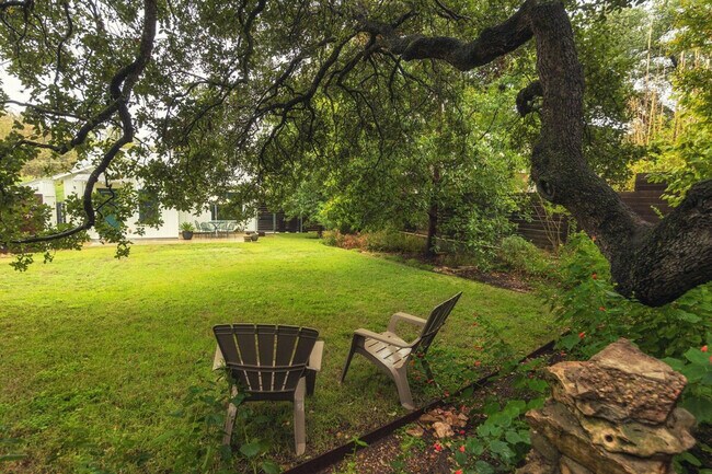 Building Photo - 810 Ethel St