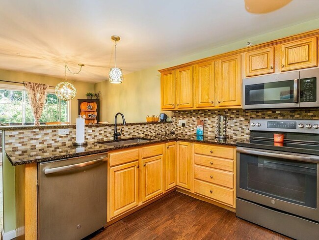 Building Photo - 34 Fecteau Cir