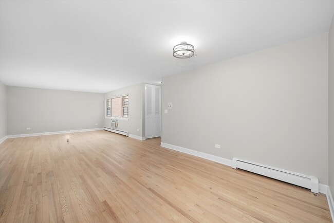 Building Photo - 8054 Niles Ave