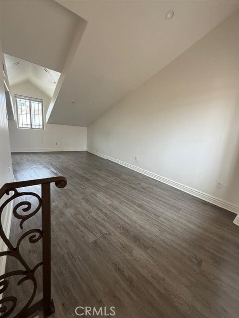 Building Photo - 10220 Samoa Ave