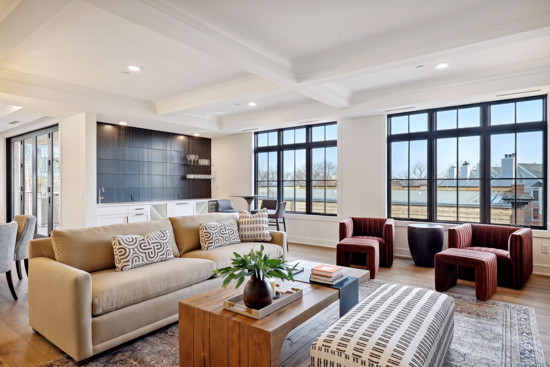 Oversized windows fill this unit with natural light - 511 2nd St