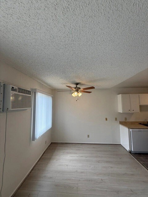 Interior Photo - 3671 Veteran Avenue,