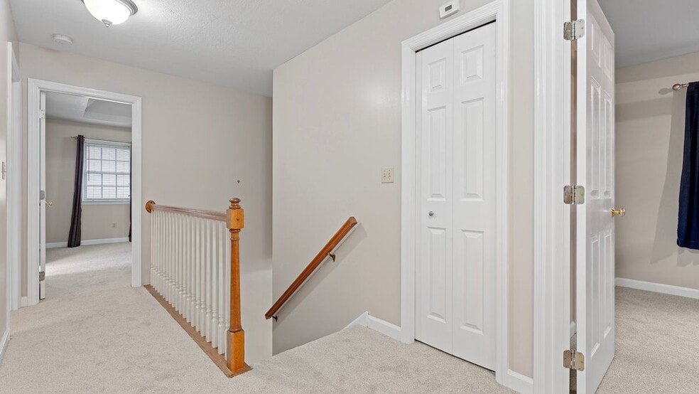 Building Photo - 8310 Reagan Dr