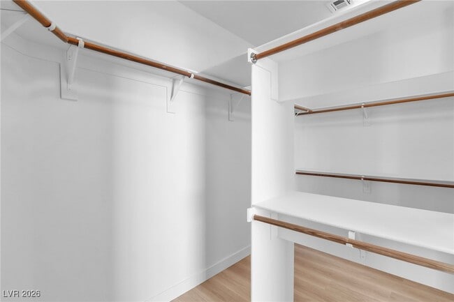 Building Photo - 3986 Windansea St