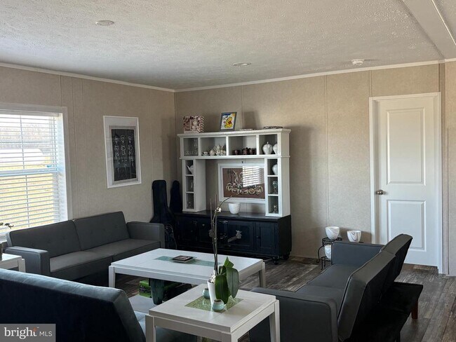 Building Photo - 8236 Camden Rd