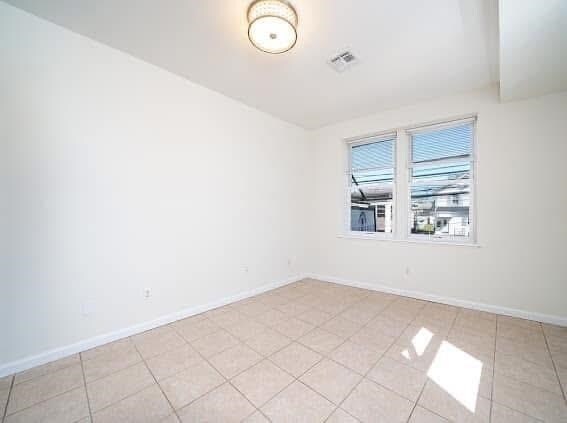 Building Photo - 613 Ridge Rd