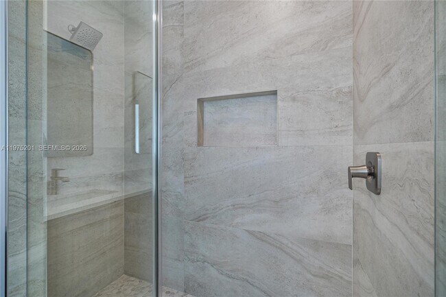 Building Photo - 1235 Algardi Ave