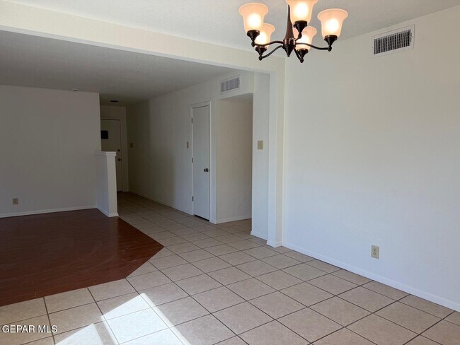 Building Photo - 293 Atlantic Rd