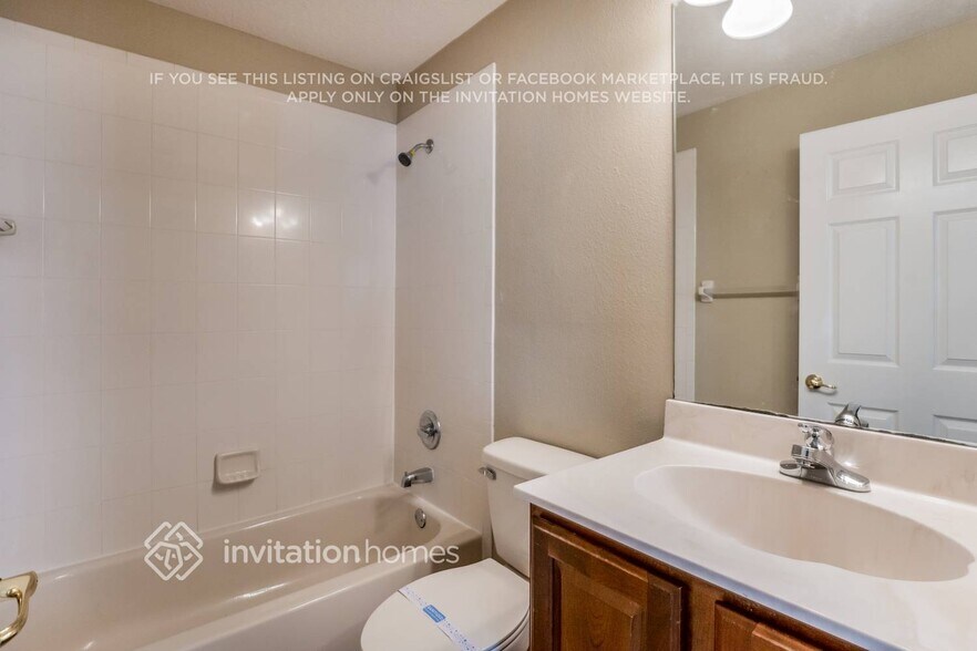 Building Photo - 257 Perfect Dr