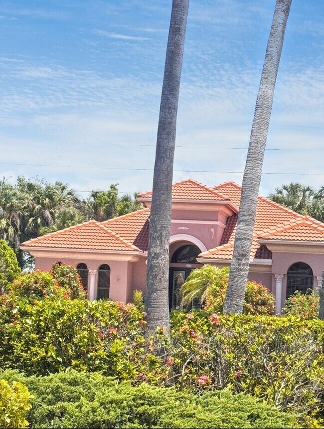 Building Photo - 1773 Grande Park Dr