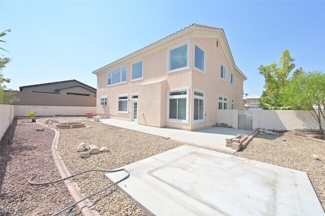 Building Photo - 8845 Zurich Ct