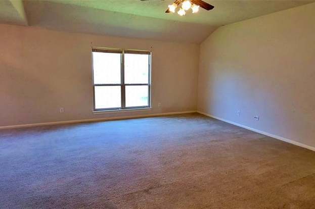 Building Photo - 5207 Riverwood Dr