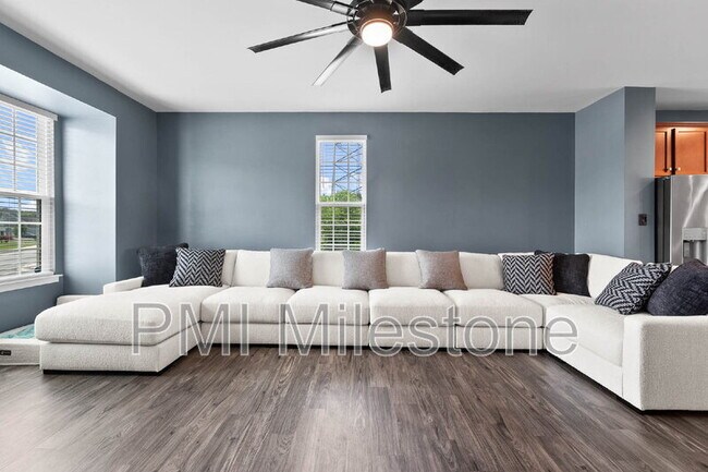 Building Photo - 367 Ontario Dr