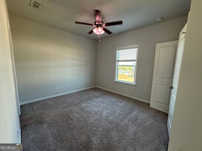 Building Photo - 3468 Jasmine Wy