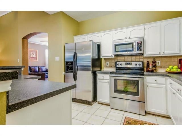 Building Photo - 944 Golden Grove Dr