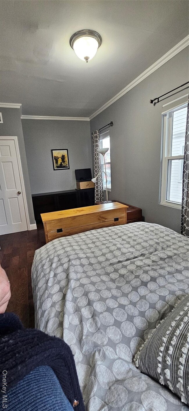 Building Photo - 218 W Chester St