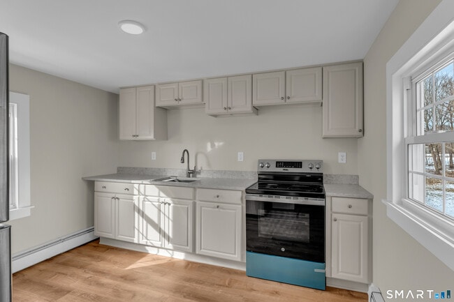 Building Photo - 59 Water St