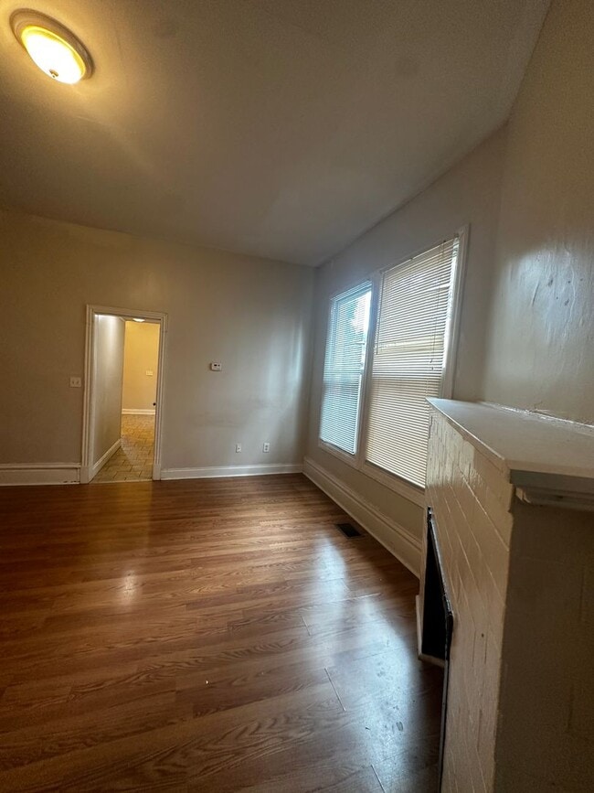 Building Photo - 7218 Meade St