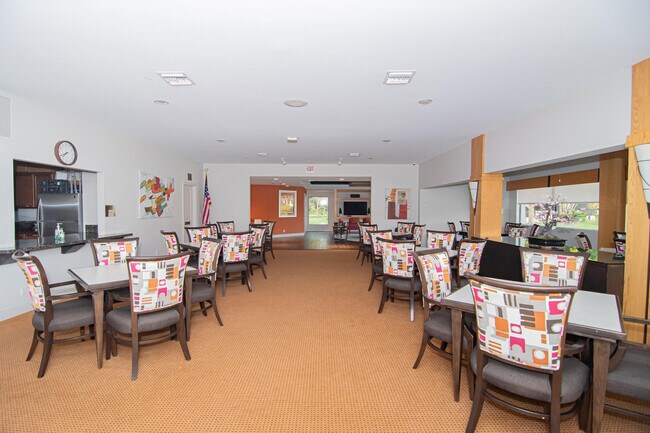 Building Photo - 8410 Brussels Way