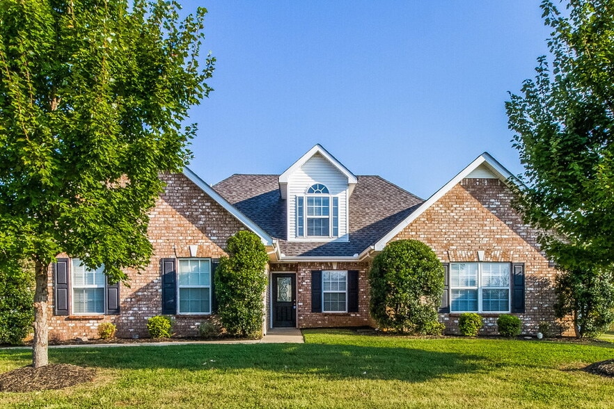 Primary Photo - 406 Indian Park Dr