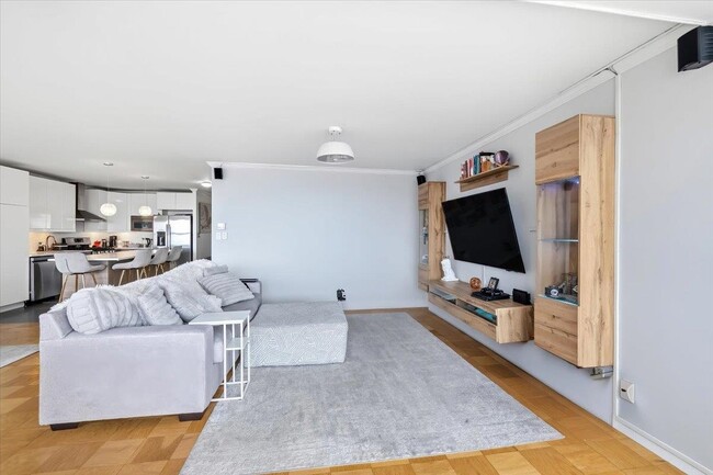 Building Photo - 7000 JFK Blvd E