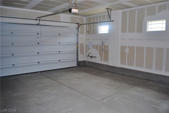Building Photo - 893 Carlton Ter Ln
