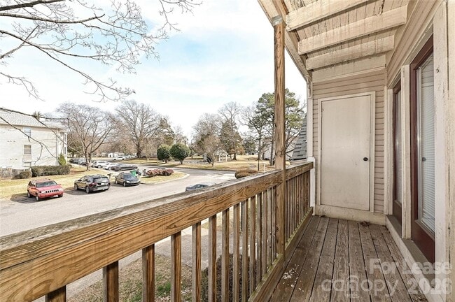 Building Photo - 6156 Meadow Rose Ln