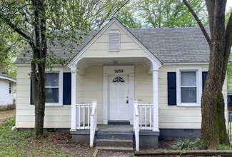 Building Photo - 3 bed, 2 bath near Highland and Spottswood