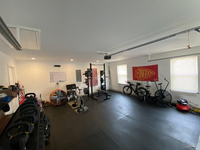 Building Photo - 4735 Lanett Dr