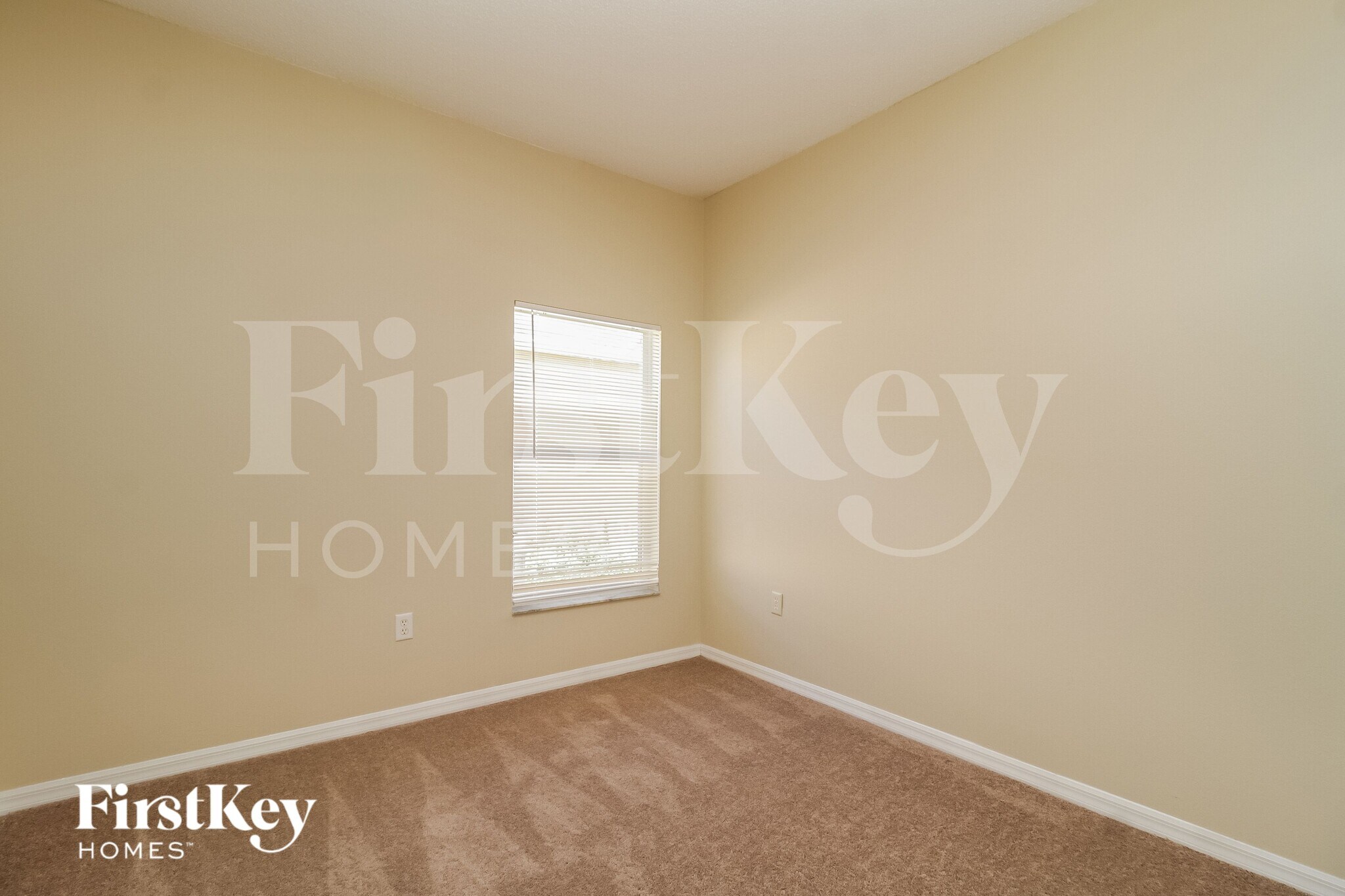 Building Photo - 434 Bloomfield Dr