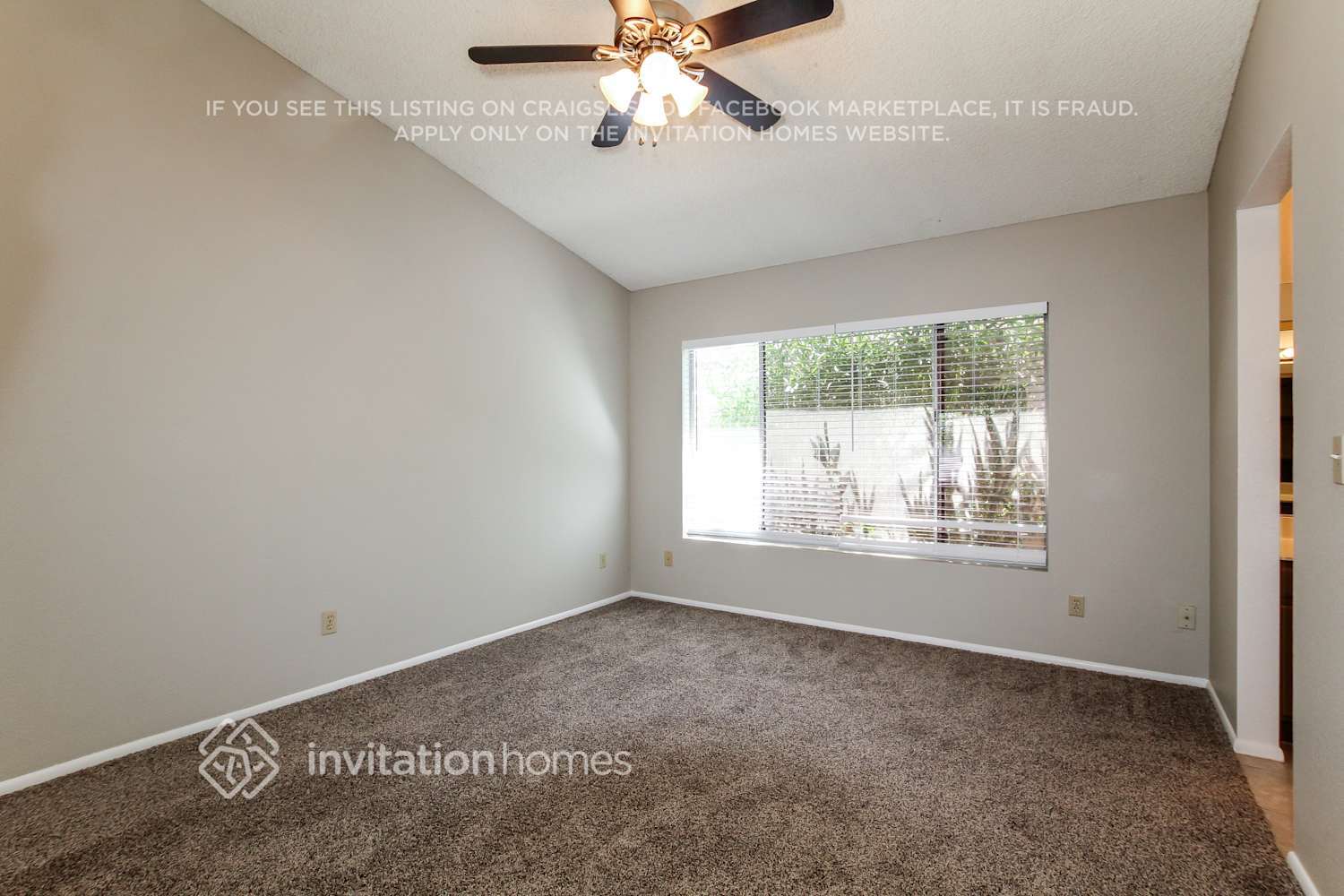 Building Photo - 10729 W Ruth Ave