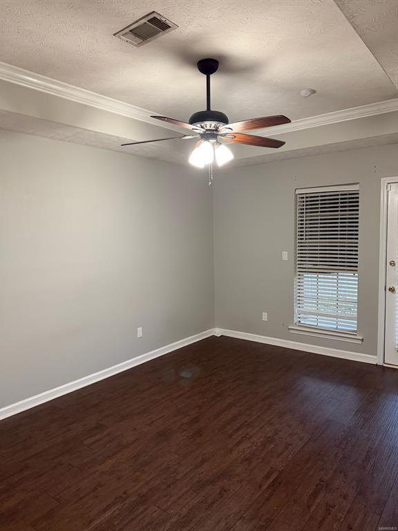 Building Photo - 8425 English Oak Loop