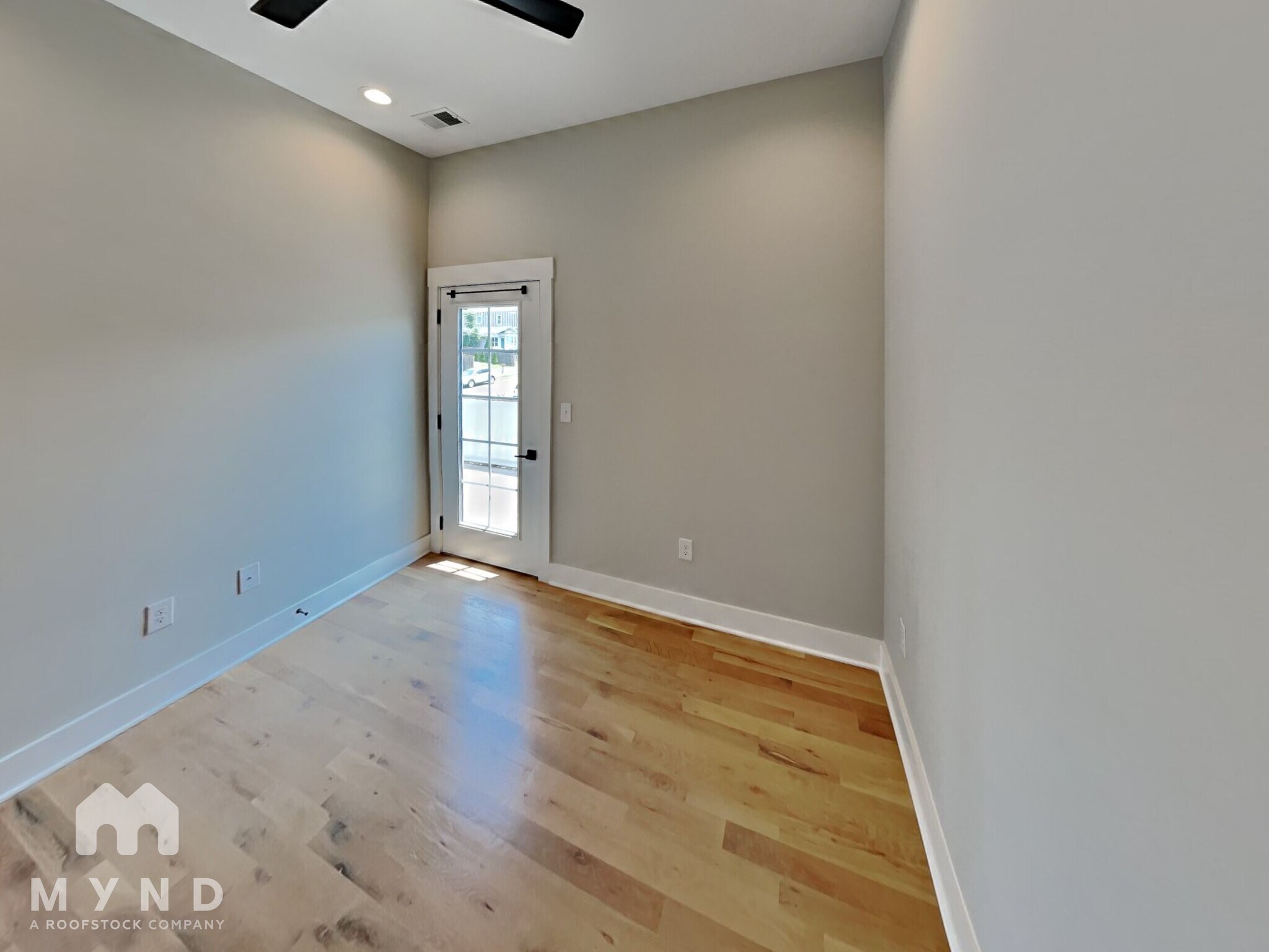 Building Photo - 131 Fain St