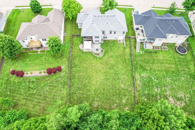 Building Photo - 3702 Timber Run Dr