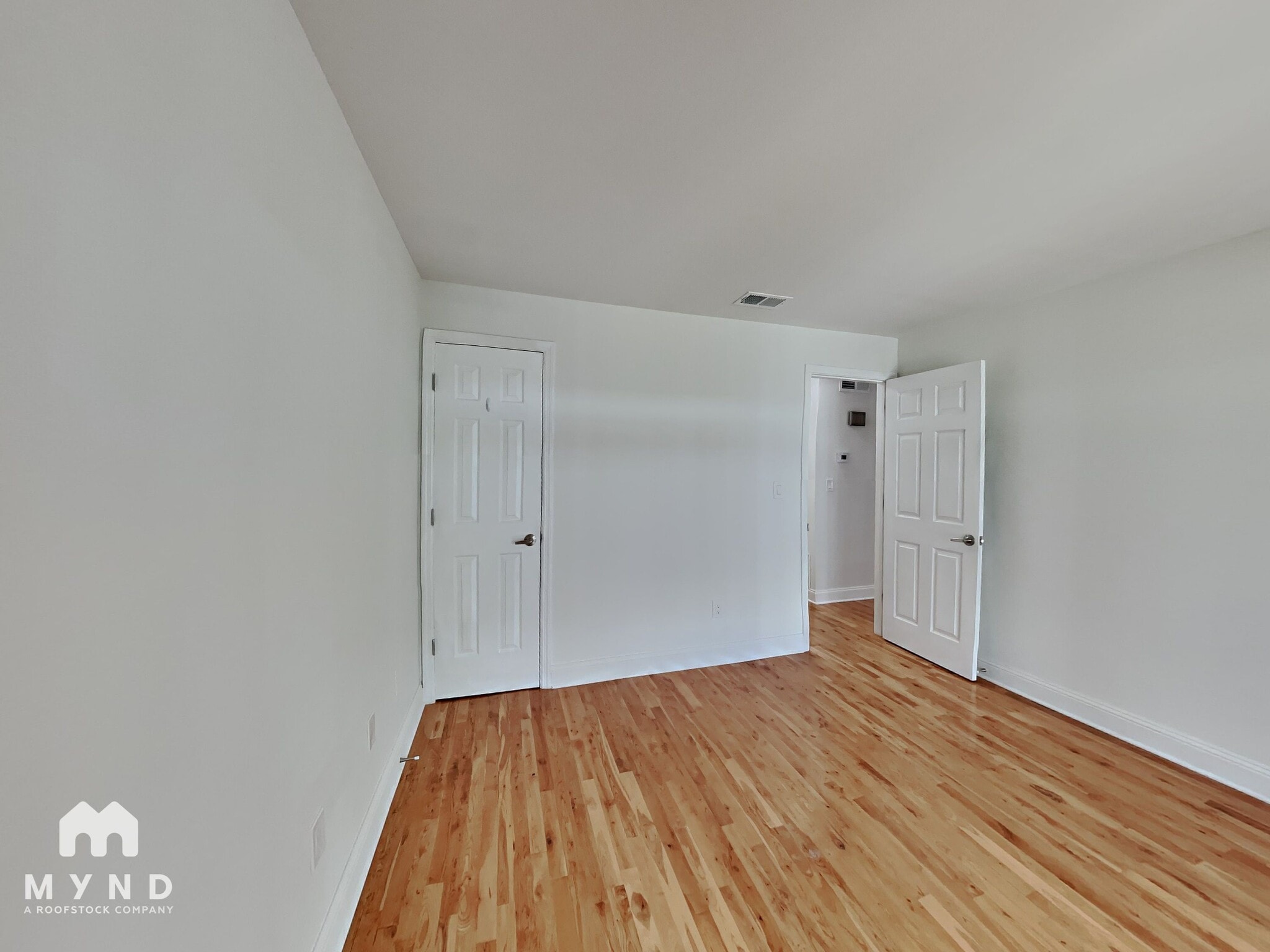 Building Photo - 417 Granville Ct