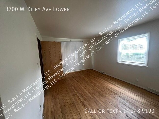 Building Photo - 3700 W Kiley Ave