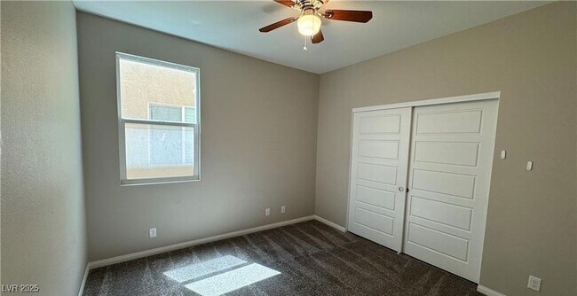 Building Photo - 6387 Ashland Crst St