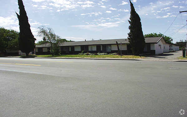 Primary Photo - Travis Apartments