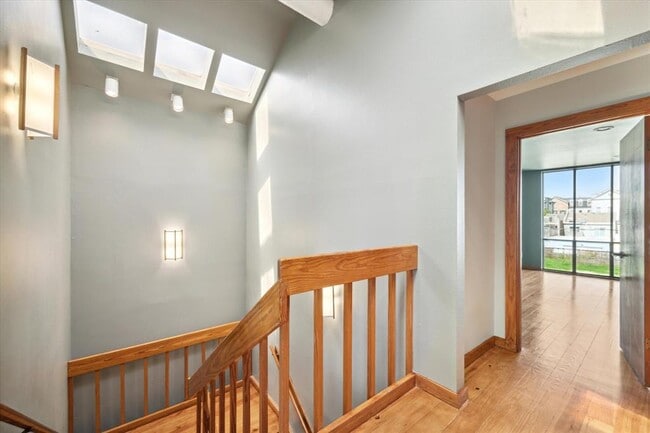 Building Photo - 1503 Fairview St