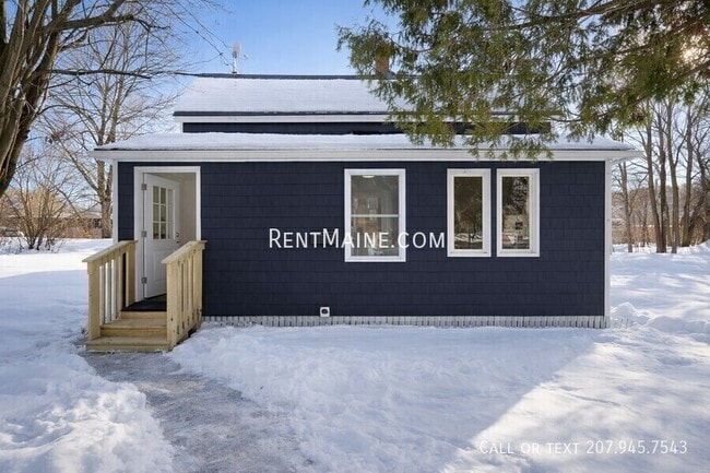 Building Photo - 90 Newbury St