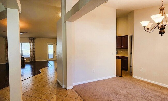 Building Photo - 1134 Ivey Lake Dr