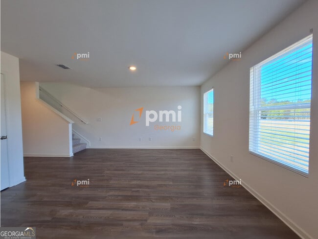 Building Photo - 176 Kinsale Dr