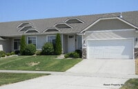 Building Photo - RANCH STYLE DUPLEX (P#461)