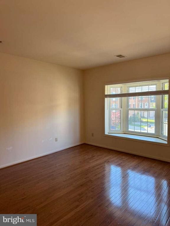 Building Photo - 5976 Norham Dr