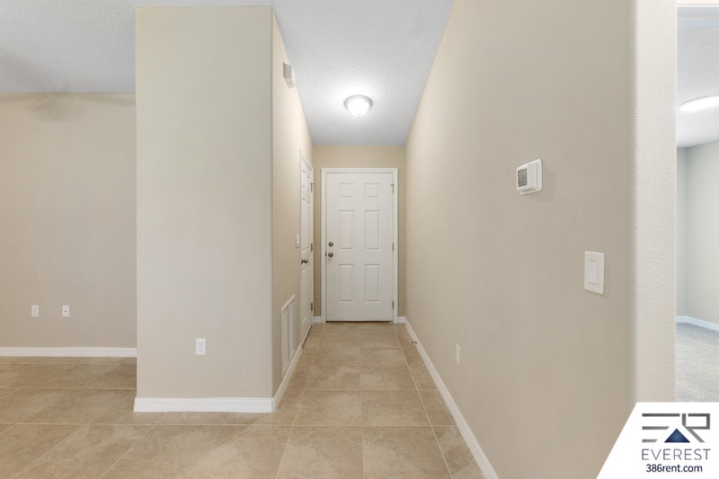 Building Photo - 3 Slumber Path