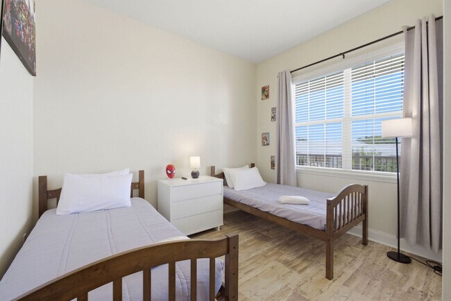 Building Photo - 7501 Mourning Dove Cir