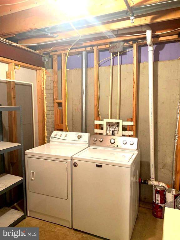 Building Photo - 7329 Granite Woods Ct